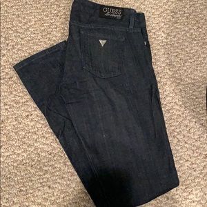 Guess women’s stretch Skinner leg size 29 jean